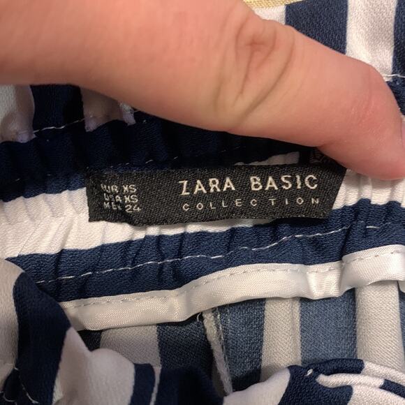 Zara white and Blue striped cropped high rise paper bag pants with tie detail - Picture 4 of 10